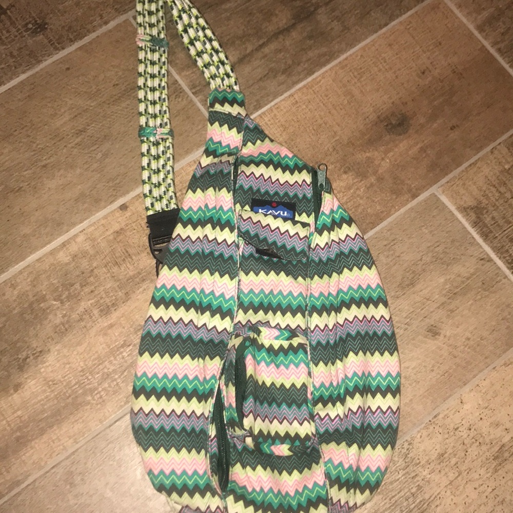 CHEVRON KAVU BAG!!